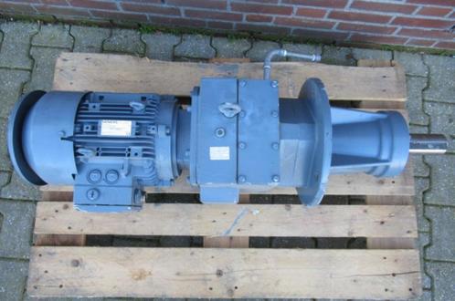 Roerwerk motor 384 RPM 5,5 KW 137 Nm, Asmaat 60 mm., Doe-het-zelf en Verbouw, Motoren, Gebruikt, Elektromotor, Ophalen of Verzenden