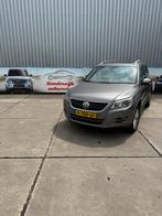 Volkswagen Tiguan 1.4 TSI 110KW 4MOTION 2010 Grijs, Auto's, Volkswagen, 13 km/l, 74 €/maand, 4 cilinders, 2000 kg