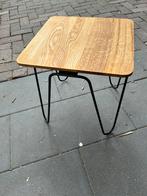 Bijzettafel Aramis van Torna, Minder dan 45 cm, Minder dan 55 cm, Metaal of Aluminium, Vierkant