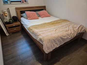 Netjes en compleet bed 140 x 200