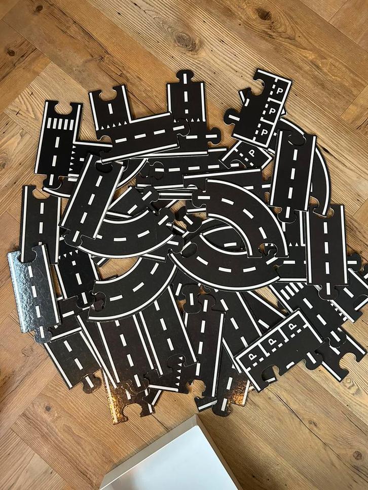 2x Puzzel Snelweg 12 meter - Jigsaw puzzle, Kinderen en Baby's, Speelgoed | Speelgoedvoertuigen, Gebruikt, Ophalen of Verzenden