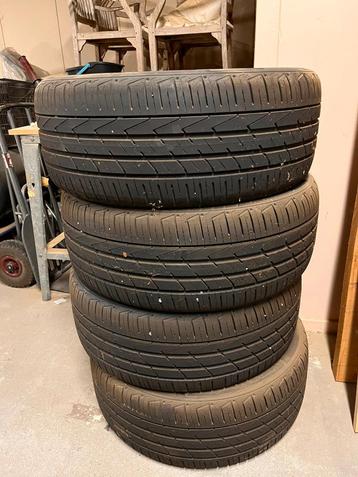 4x Hankook banden 5000km DOE EEN BOD!! beschikbaar voor biedingen