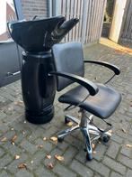 Nette kaptafels en wasunit met stoel!, Knippen