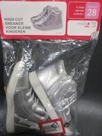 MEISJES SNEAKERS NIEUW in verpakking MAAT 28, Kinderen en Baby's, Meisje, Schoenen, Nieuw, Ophalen of Verzenden