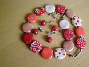 HALSKETTING OORBELLEN KAZURI BEADS AARDEWERK FAIRTRADE beschikbaar voor biedingen