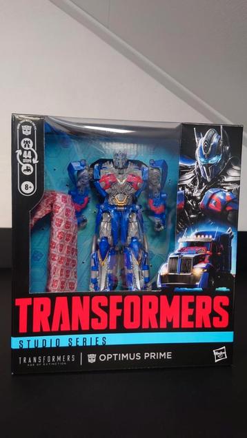 Transformers Studio Series AOE Leader Class Optimus Prime beschikbaar voor biedingen