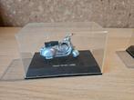 Miniatuur Vespa 150 GS (1955) zilver, Hobby en Vrije tijd, Modelauto's | 1:43, Nieuw, Overige typen, Verzenden