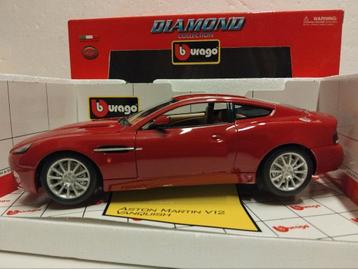 Aston Martin Vanquish V12 maroon red Bburago metal 1:18 KRD beschikbaar voor biedingen