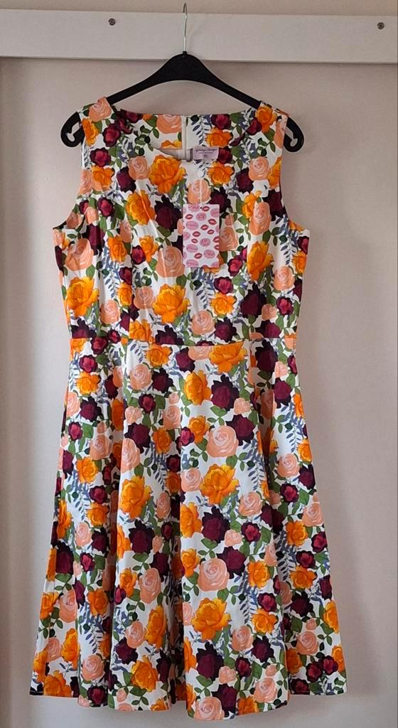 Topvintage jurk bloemenprint maat 3XL, Kleding | Dames, Jurken, Nieuw, Maat 46/48 (XL) of groter, Knielengte, Ophalen of Verzenden