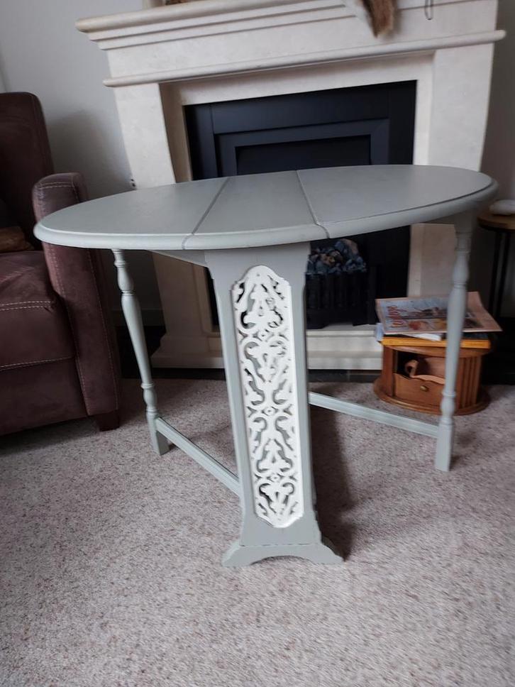 Hangoortafel., Antiek en Kunst, Antiek | Meubels | Tafels, Ophalen