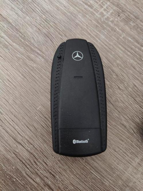Mercedes bluetooth dongel, Auto diversen, Carkits, Zo goed als nieuw, Ophalen of Verzenden