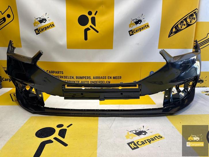 Seat Leon 5FA voorbumper 5FA807221 Origineel, Auto-onderdelen, Carrosserie en Plaatwerk, Bumper, Seat, Voor, Gebruikt, Ophalen of Verzenden