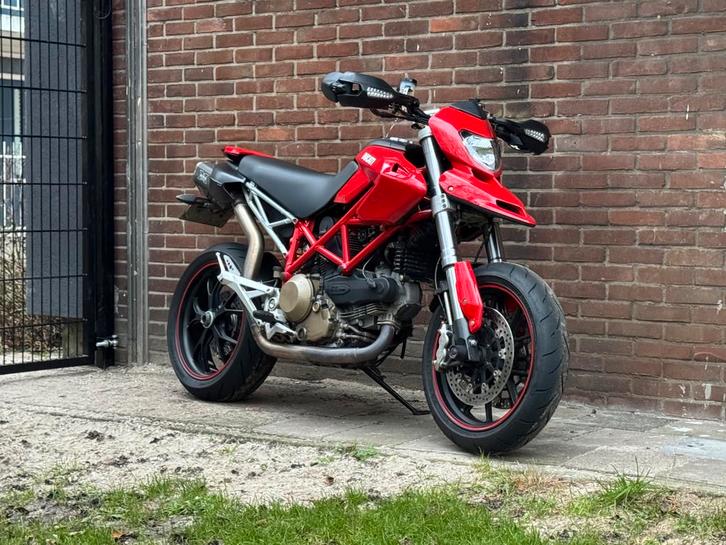 Ducati Hypermotard 1100 | 2007 | 30.000km, Motoren, Motoren | Ducati, Particulier, SuperMoto, meer dan 35 kW, 2 cilinders, Motorrijbewijs A