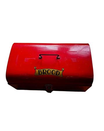 Vintage metalen broodtrommel rood beschikbaar voor biedingen