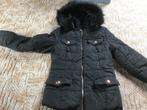 Zwarte dames winterjas maat M met afritsbare muts,bontcapuch, Kleding | Dames, Jassen | Winter, Ophalen of Verzenden, Gedragen