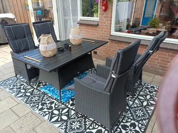 4 persoons  tuinset incl kussens beschikbaar voor biedingen
