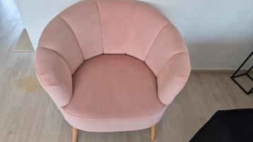 Roze fauteuil  beschikbaar voor biedingen