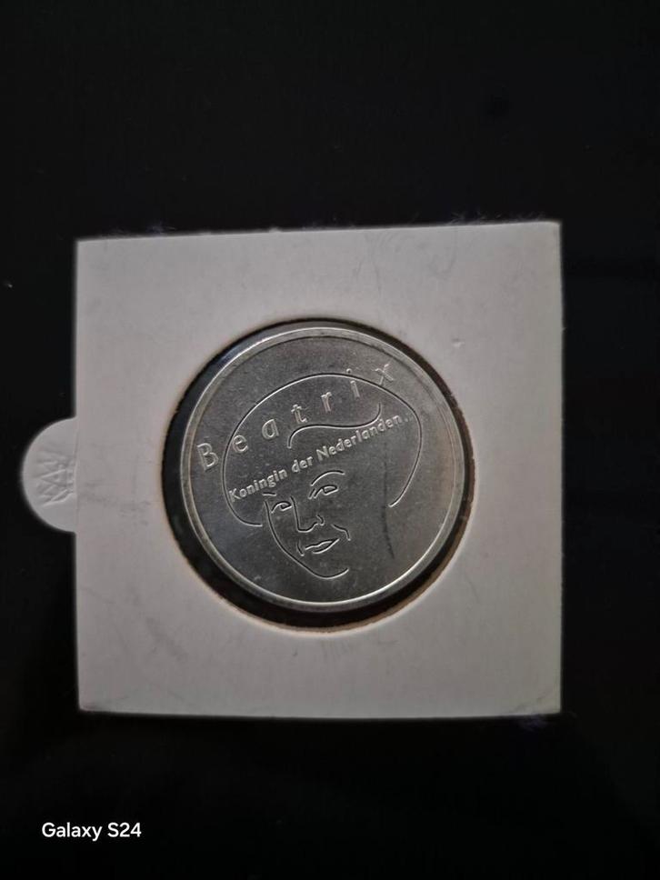 Zilveren 5 Euro 2004 - Beatrix - UNC, Postzegels en Munten, Munten | Nederland, Losse munt, Euro's, Koningin Beatrix, Zilver, Ophalen of Verzenden