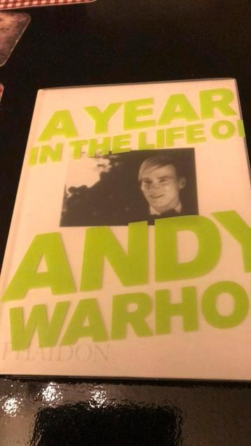 A Year in the lief of Andy Warhol boek beschikbaar voor biedingen