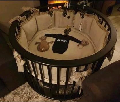 Luxe Aankleding Ronde Box - Prachtig!, Kinderen en Baby's, Babywiegjes en Ledikanten, Zo goed als nieuw, Overige typen, Ophalen of Verzenden