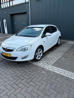 Opel Astra 1.4 Turbo Ecotec 103KW 5-D 2011 Wit, Auto's, Opel, Voorwielaandrijving, 65 €/maand, Stof, 680 kg
