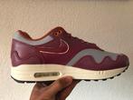 Patta x Nike Air Max 1 (Metallic Silver/Rush Maroon), Overige kleuren, Nike, Nieuw, Ophalen of Verzenden