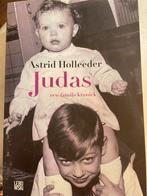 Judas   Astrid Holleeder, Boeken, Detectives, Ophalen of Verzenden, Zo goed als nieuw