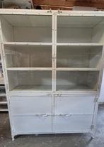 Vitrine kast staal wit, Ophalen, Gebruikt, 25 tot 50 cm, 150 tot 200 cm