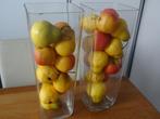 2 Glazen Vazen.Met Kunst Appels en Peren., Minder dan 50 cm, Glas, Ophalen of Verzenden, Wit