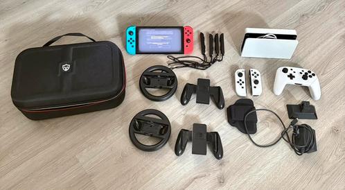 Nintendo Switch OLED, Spelcomputers en Games, Spelcomputers | Nintendo Switch, Zo goed als nieuw, Switch OLED, Met 3 controllers of meer