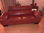Donker rode lederen bank, Huis en Inrichting, Ophalen, Gebruikt, Tweepersoons, 75 tot 100 cm