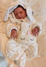 Realistische Reborn Laura., Ophalen of Verzenden, Zo goed als nieuw, Babypop