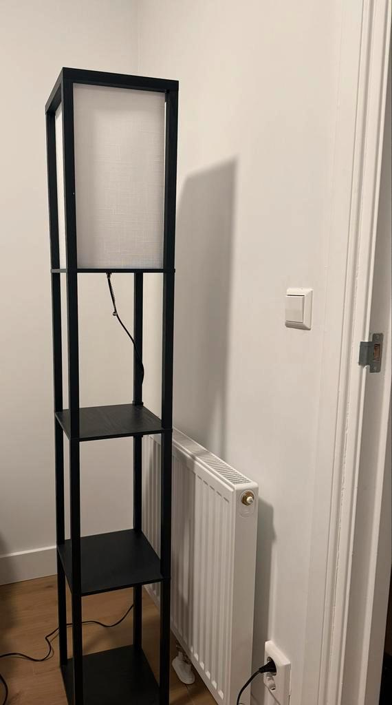 Floor Lamp 3 Color lights wooden shelves, Huis en Inrichting, Lampen | Vloerlampen, Nieuw, 150 tot 200 cm, Hout, Ophalen