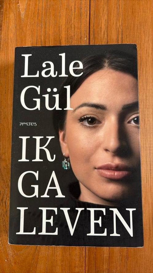 Lale Gül - Ik ga leven, Boeken, Literatuur, Zo goed als nieuw, Ophalen of Verzenden