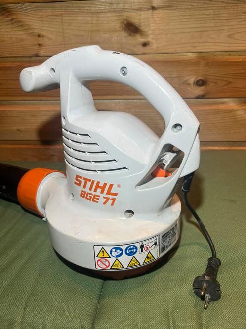 TE KOOP!!! Stihl bladblazer 220v, Tuin en Terras, Bladblazers, Zo goed als nieuw, Handgedragen, Elektrisch, Ophalen