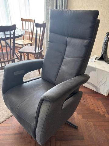 Napoleon relax fauteuil beschikbaar voor biedingen