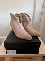Via Vai Enkellaarsjes Beige - Maat 40 - Nieuw, Ophalen of Verzenden, Nieuw, Beige, Lage of Enkellaarzen