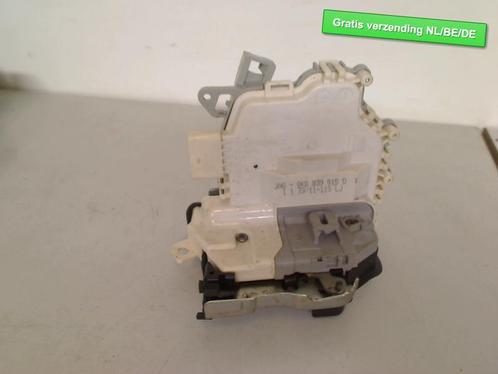 PORTIERSLOT LINKS ACHTER Audi A4 (B8) (8K0839015D), Auto-onderdelen, Carrosserie en Plaatwerk, Audi, Achter, Links, Gebruikt