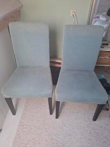Twee eetkamerstoelen grijs/ blauw Ikea  beschikbaar voor biedingen