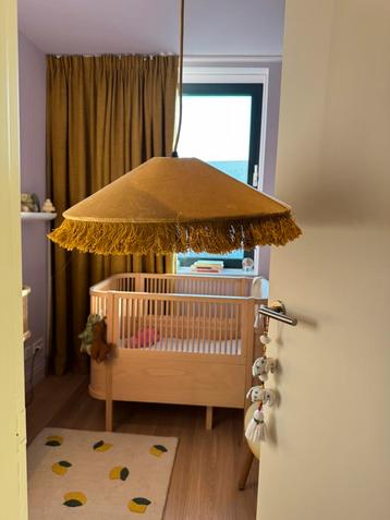 Hanglamp geel met franje retro madame Stolz beschikbaar voor biedingen