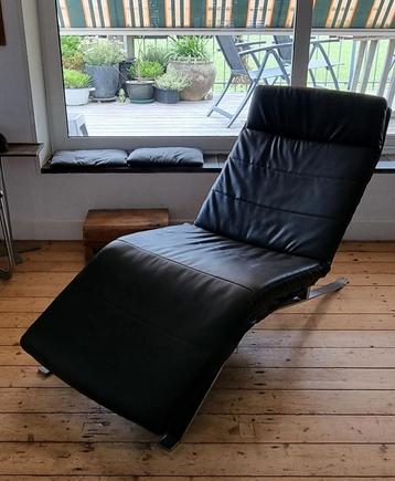 Lounge stoel beschikbaar voor biedingen