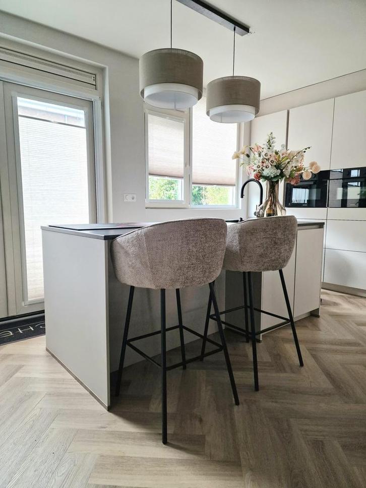 2x Luxe barkrukken - Nieuw in doos - Direct leverbaar, Huis en Inrichting, Barkrukken, Nieuw, 90 cm of meer, 2 krukken, Met voetsteun