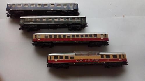 Marklin 4 personenwagons, Hobby en Vrije tijd, Modeltreinen | H0, Gebruikt, Wagon, Wisselstroom, Märklin, Analoog, NS, Ophalen of Verzenden