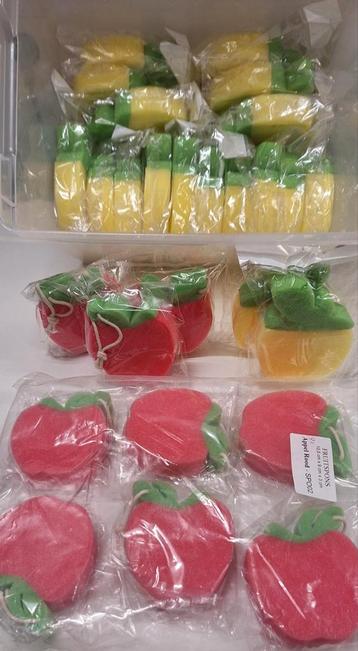 Sponzen. beschikbaar voor biedingen