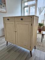 Vintage dressoir | massief hout | crème / vanille lak, Huis en Inrichting, Kasten | Dressoirs, Ophalen, Gebruikt, 50 tot 100 cm