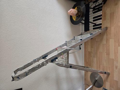 Stevige klapbare aluminium ladder – 5 treden, Doe-het-zelf en Verbouw, Ladders en Trappen, Ophalen