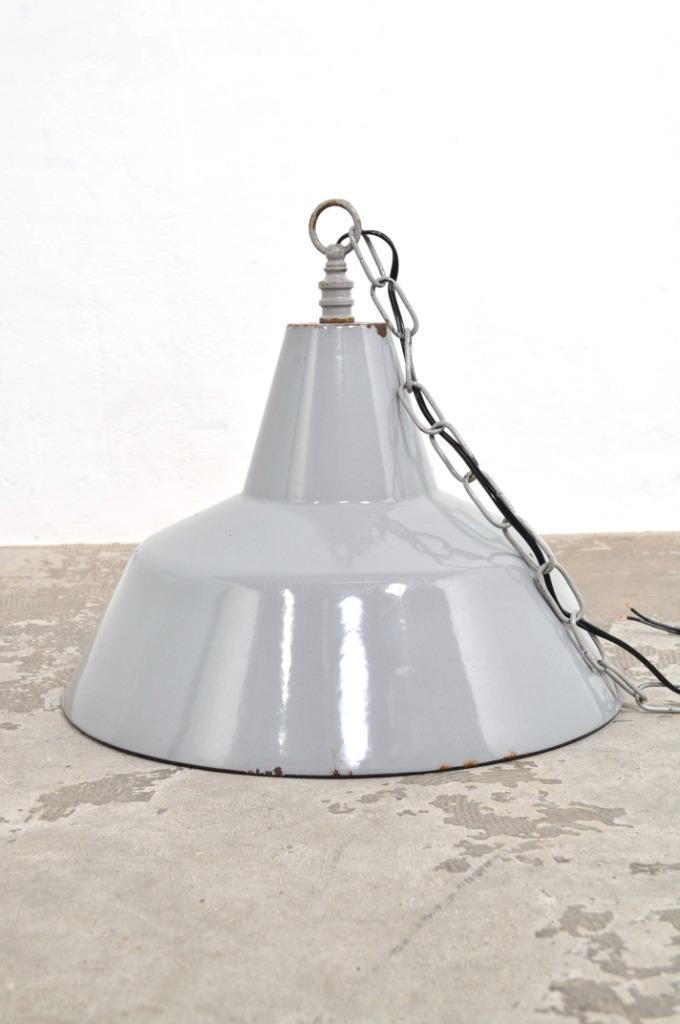 Vintage industriële hanglamp emaille lamp fabriekslamp, Huis en Inrichting, Lampen | Hanglampen, Gebruikt, Minder dan 50 cm, Ophalen of Verzenden