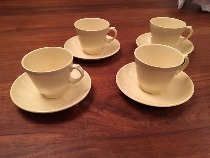 Vintage Woods Ware Jasmine servies lichtgeel, Antiek en Kunst, Antiek | Servies los, Ophalen
