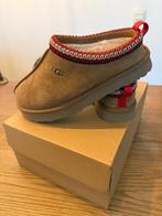 UGG Tazz Chestnut - NIEUW! Maat 36, UGG, Bruin, Verzenden, Lage of Enkellaarzen