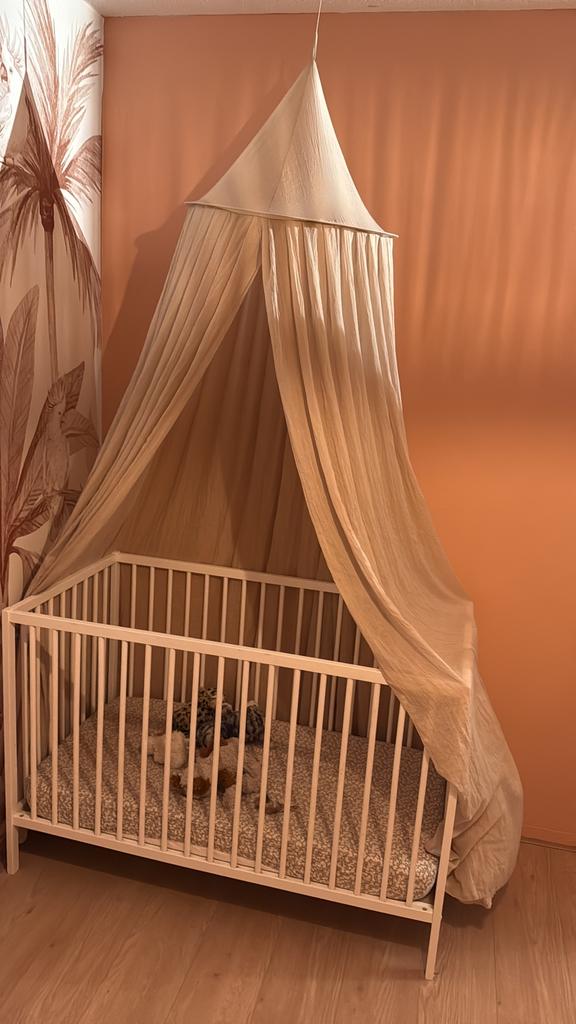 Babybed en kleding kast, Kinderen en Baby's, Ophalen, Gebruikt, Jongetje of Meisje